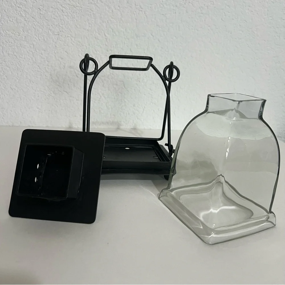 Frontgate Vintage Windproof Candle Holder Lantern Indoors & Outdoors Black